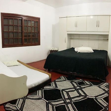 Bed and Breakfast Residencia 945 - Novo Endereco São Gabriel Zewnętrze zdjęcie